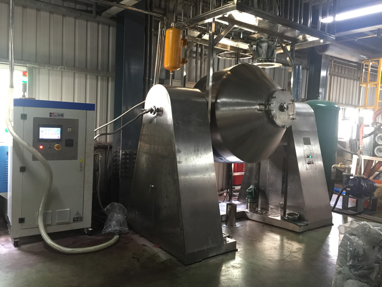 Powder vacuum drying system